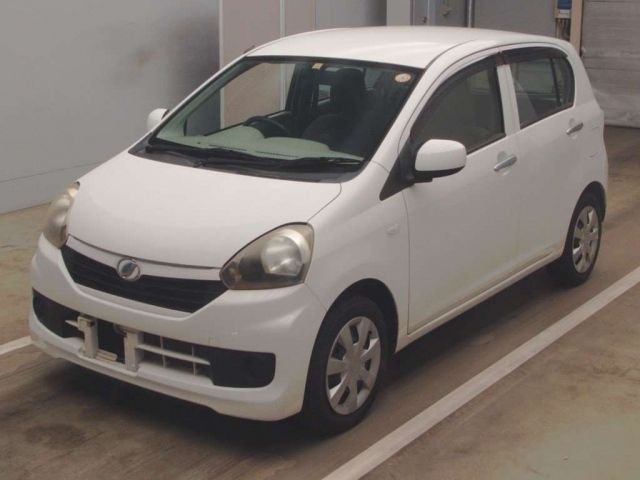 9011 Daihatsu Mira e s LA300S 2014 г. (TAA Kantou)